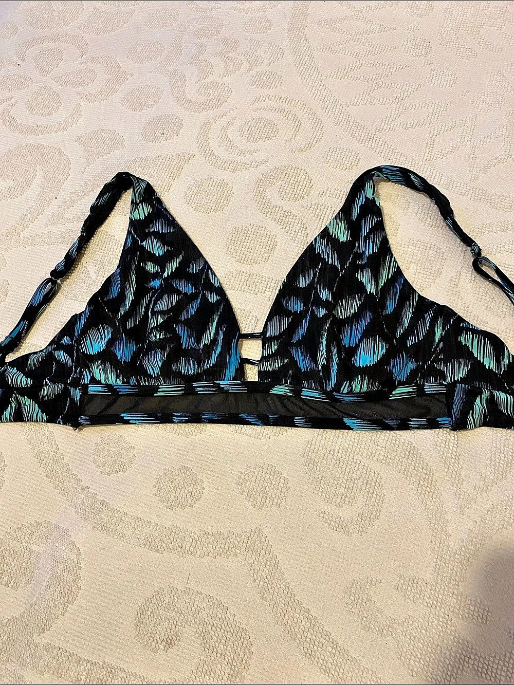 Sunsets Danica Top Abstract Bikini Top in Black & Blue 36D